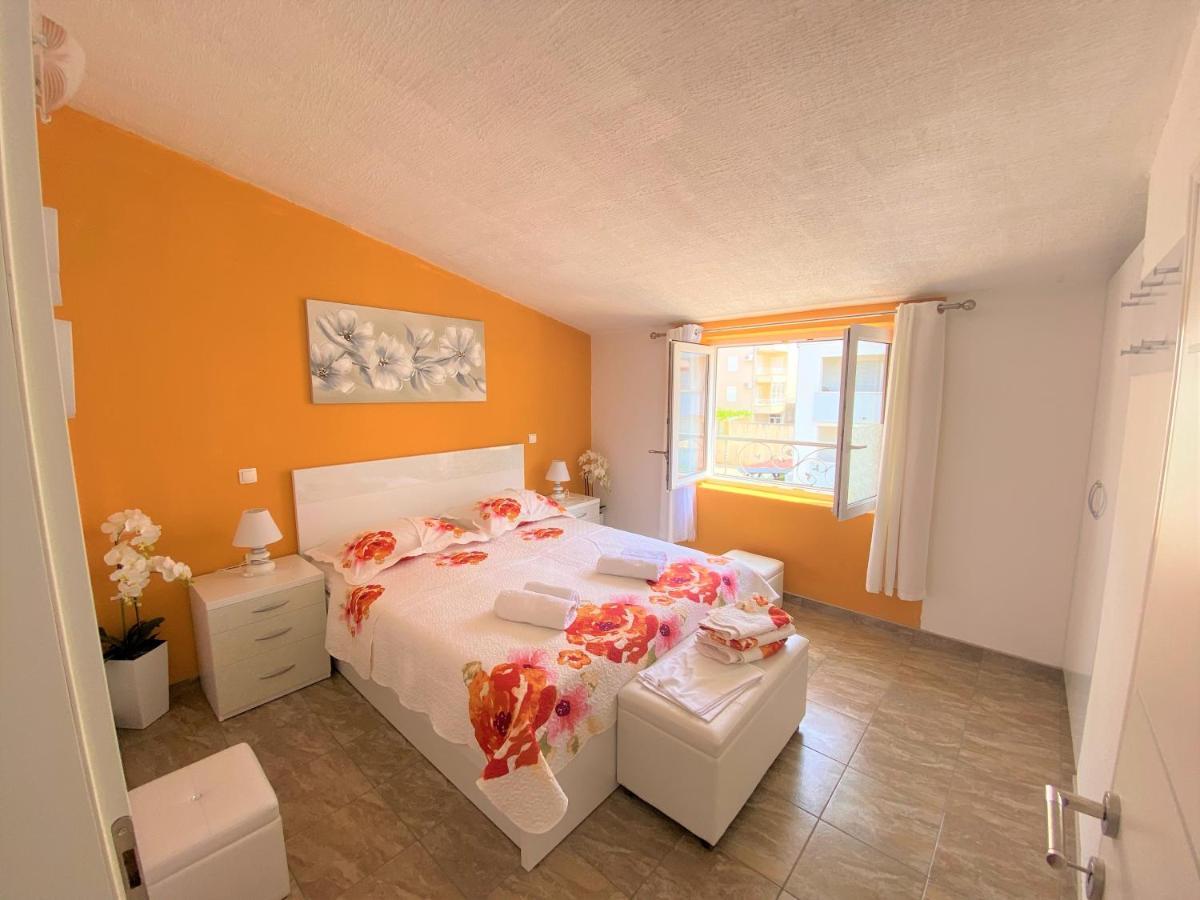 Apartment Beach Makarska Esterno foto