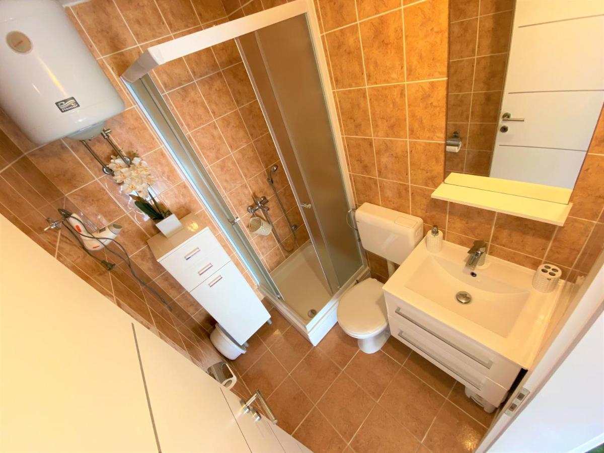 Apartment Beach Makarska Esterno foto